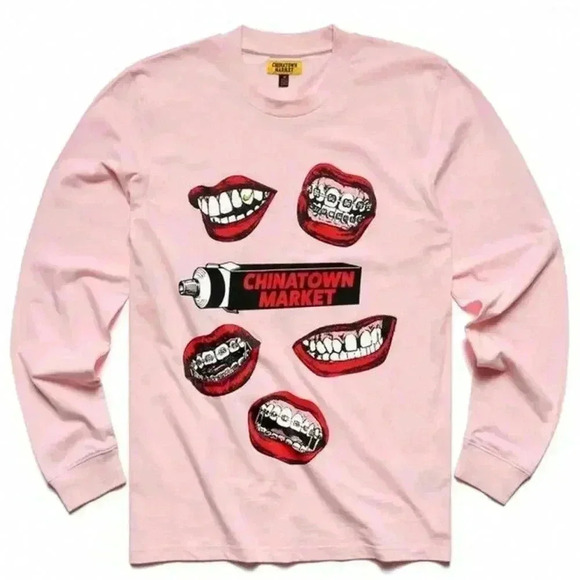 CHINATOWN MARKET NWT MOUTH LONG-SLEEVE TEE  - Picture 6 of 12